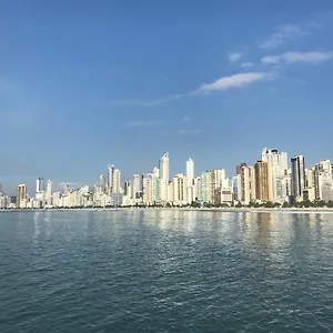 Na Quadra Da Com Tres Quartos Em Sc. Apartamento Balneário Camboriú